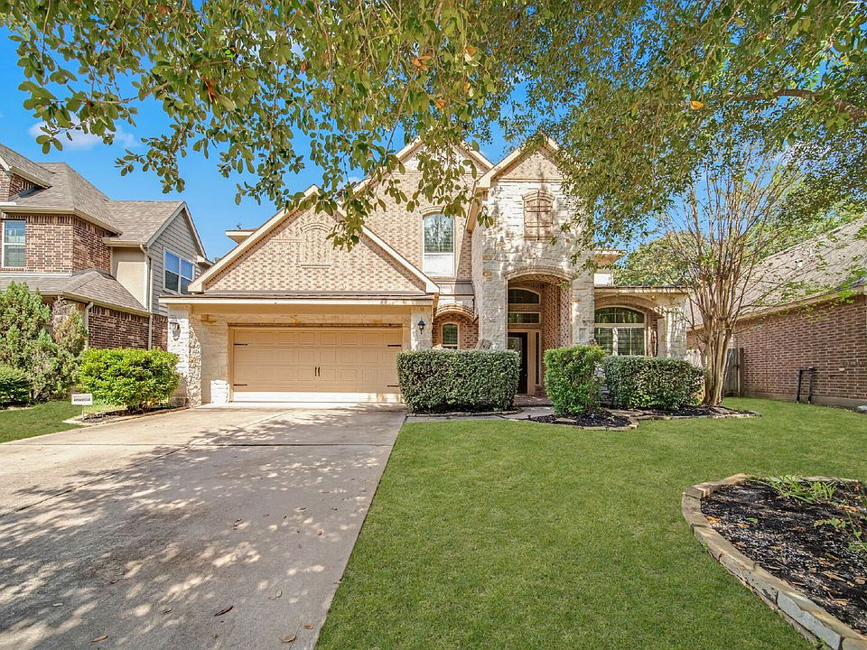 1st image of 323 Kinderwood Trl
