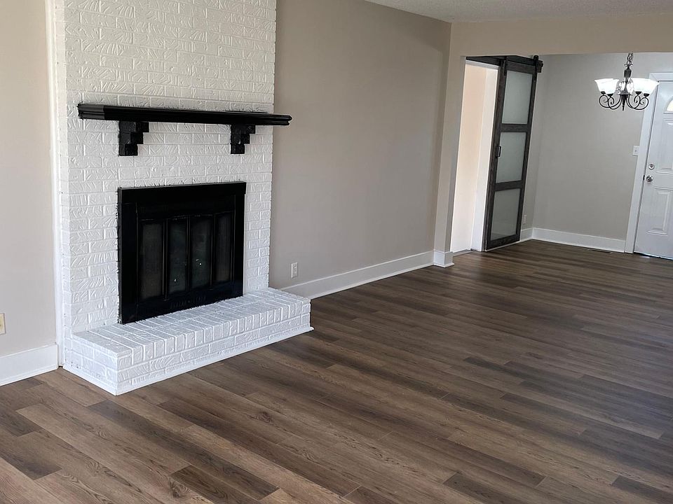 1st image of 502 Linda Ln