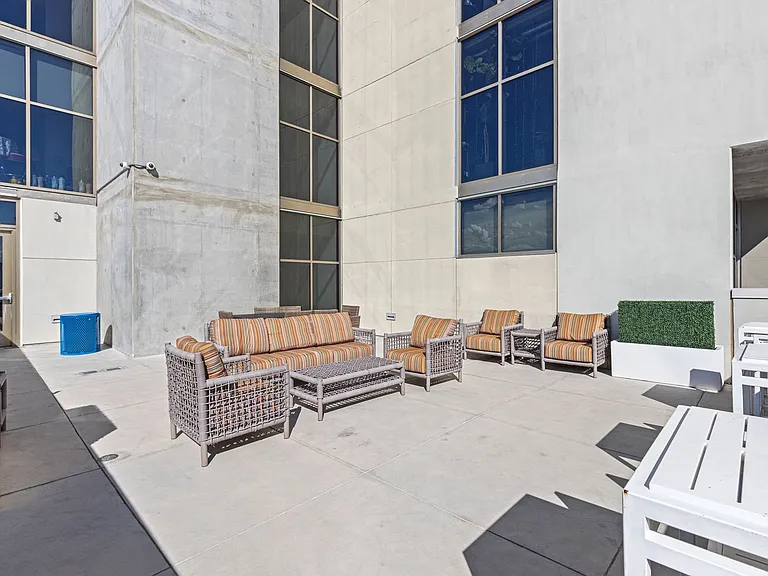 353 E Bonneville Ave #707 — Photo 35