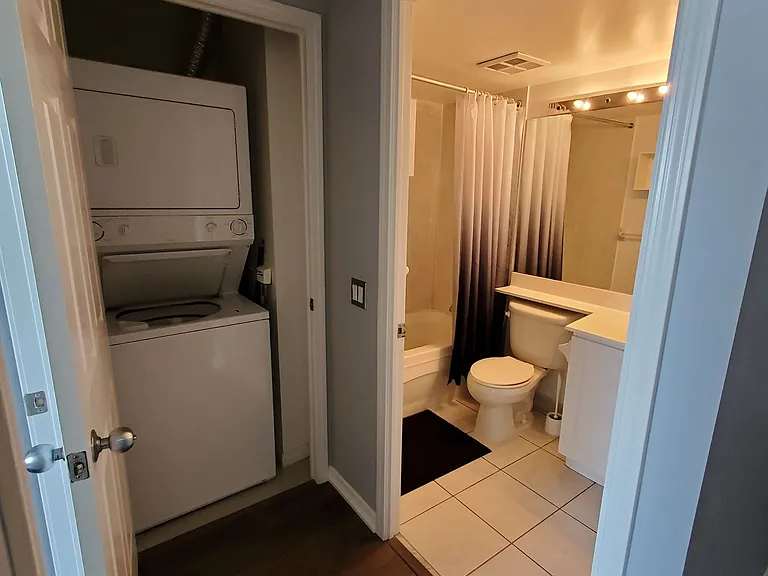 155 Beecroft Rd #Penthouse 201 — Photo 6