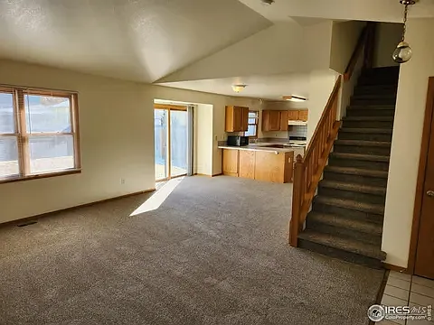 1716 Spencer St — Photo 8