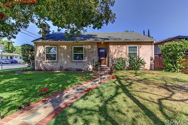 1st image of 6056 Alessandro Ave