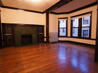 2418 N Sawyer Ave #2426-1W, Chicago, IL 60647