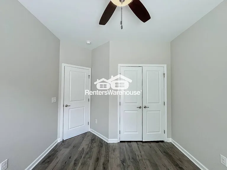 521 Charles Porteus Ln — Photo 31