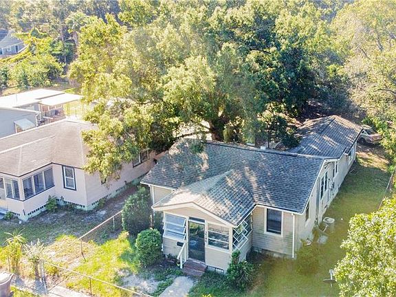 5th image of 3746 14th Ave S