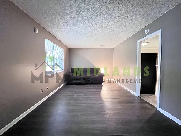 137 Miranda Rd — Photo 29