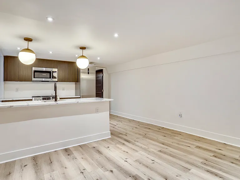1855 Mintwood Pl NW #4 — Photo 5