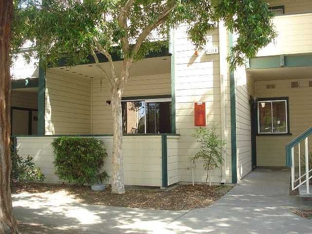 1st image of 6216 Civic Terrace Ave #B