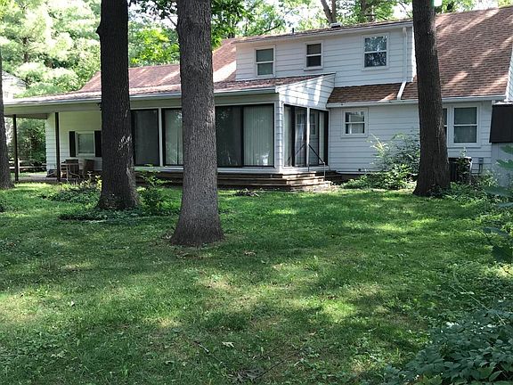 5th image of 4541 Oakwood Dr