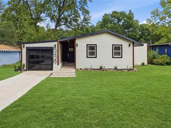 5429 Maple St, Mission, KS 66202