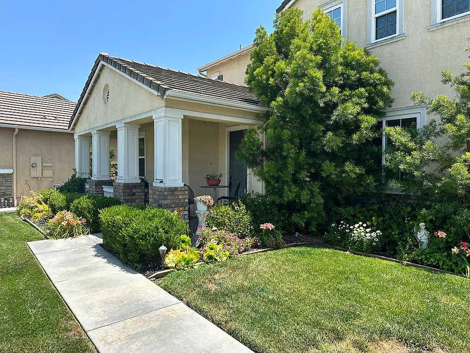 2nd image of 14183 Creek Sand Ct