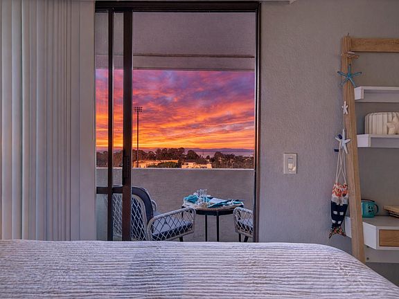 5th image of 500 Glenwood Cir APT 537
