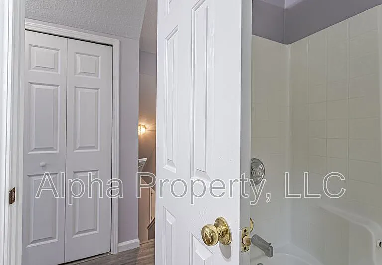 736 Bent Hollow Ct — Photo 23