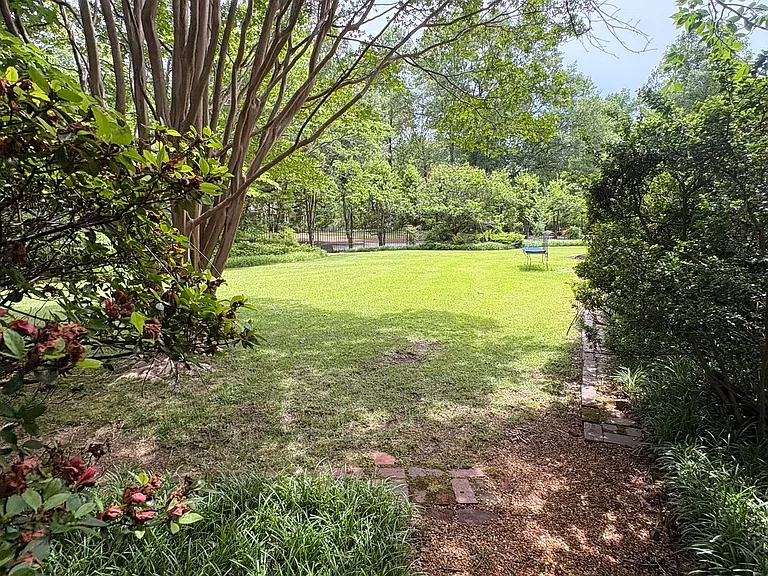 55 Saint Andrews Fwy — Photo 45