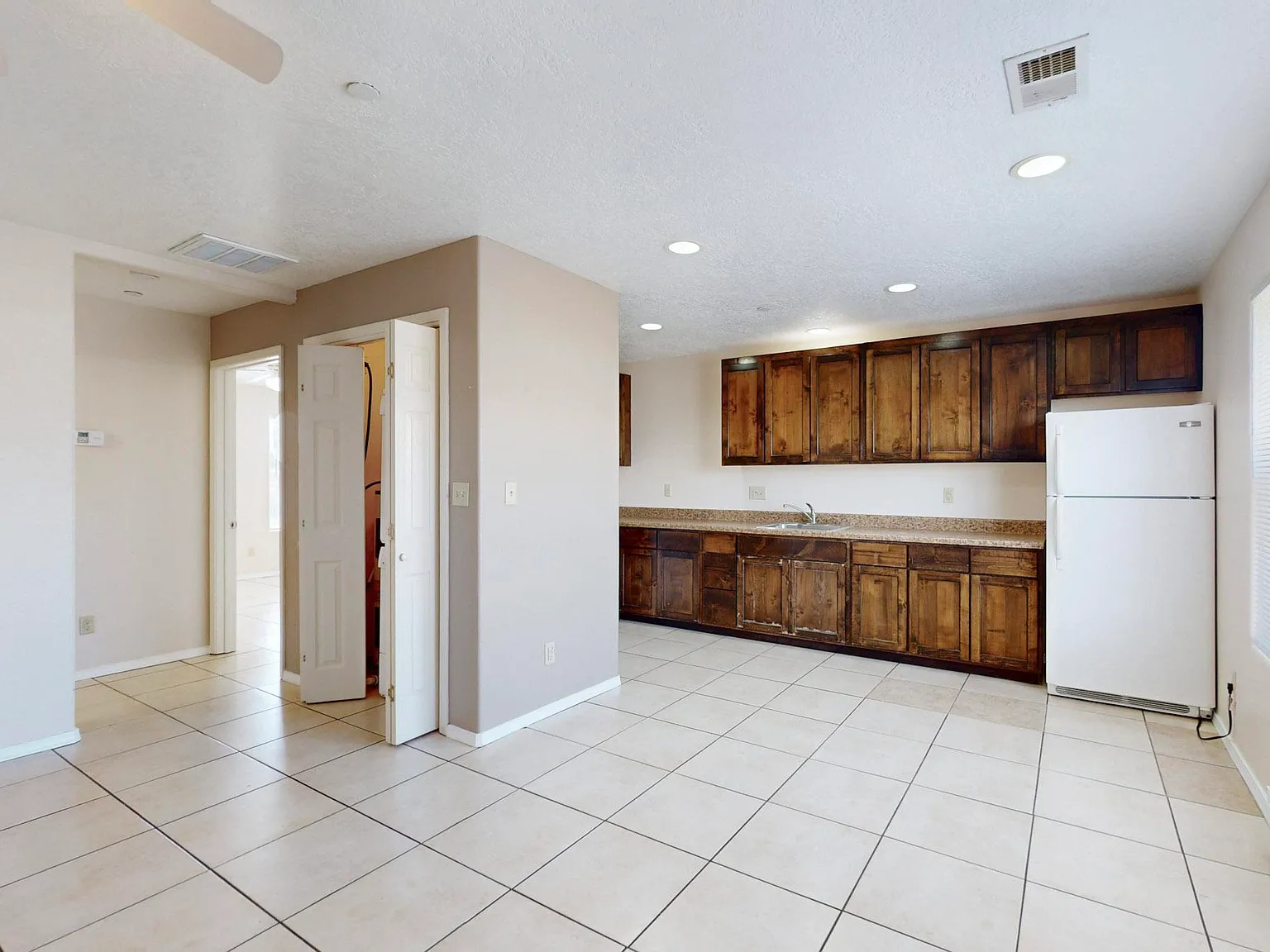 1 bed, 625 sqft, $911 — Photo 3