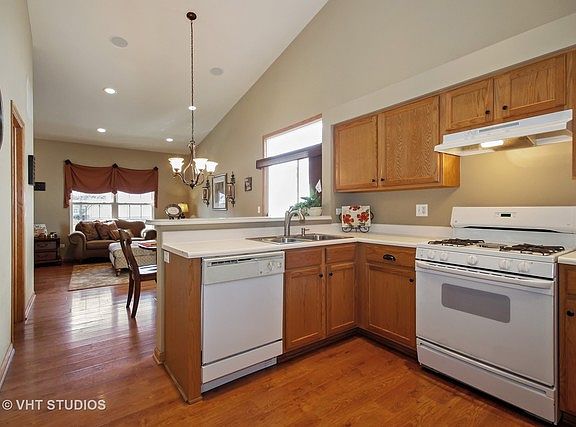 5th image of 16710 W Natoma Dr