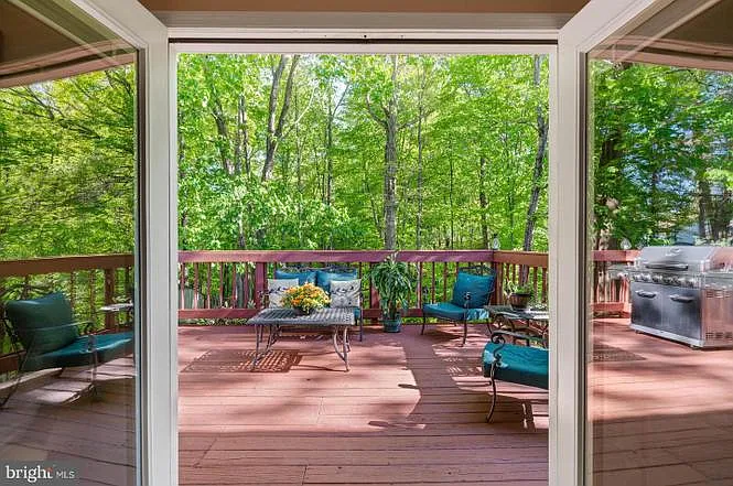 5 Lee Ct — Photo 27