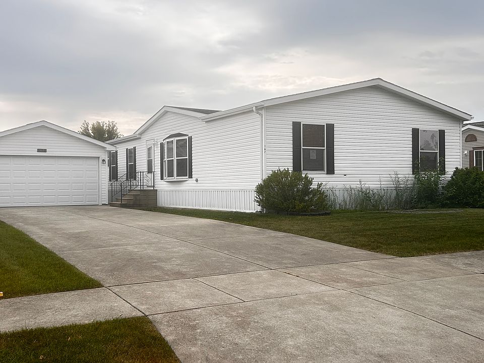 1st image of 167 Hibiscus Cir #167