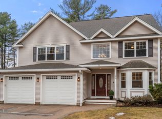 16 Castle Rd, Wayland, MA 01778