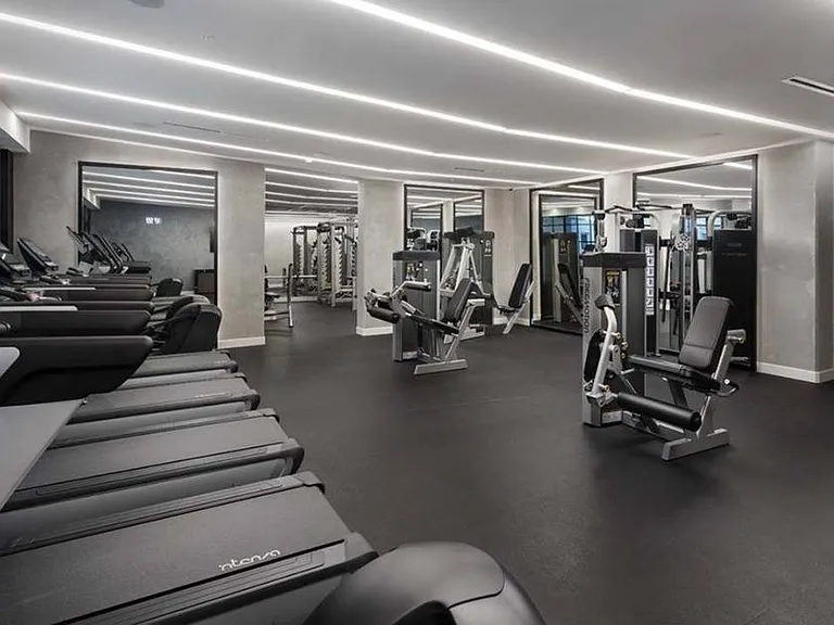 Cardio and weight stations