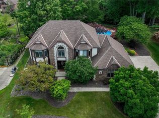 10673 Tudor Cir, North Royalton, OH 44133