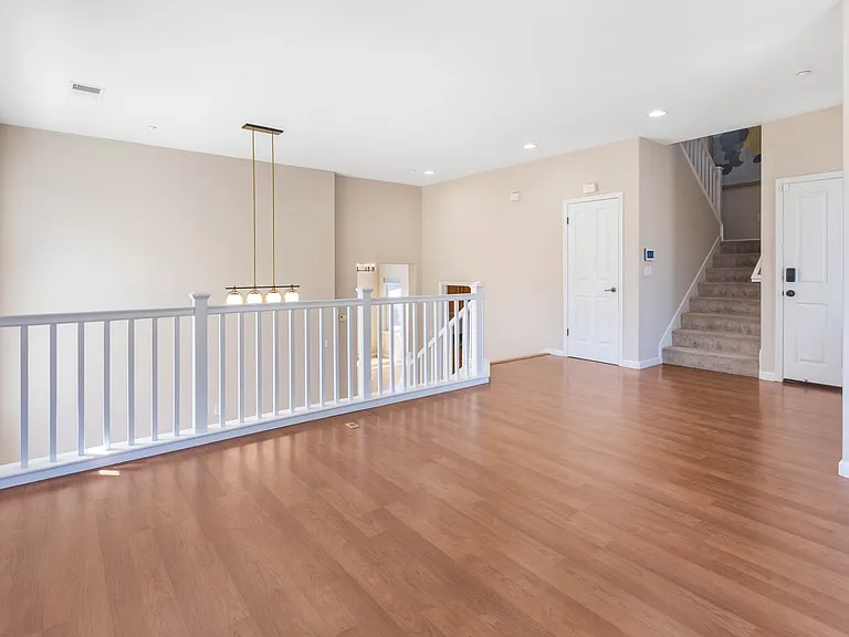 2902 Haddington Ct — Photo 7
