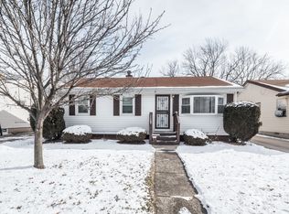 219 N Ohio St, Aurora, IL 60505