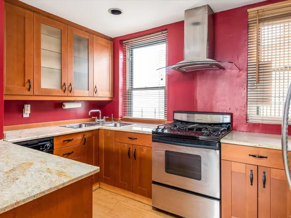 21-27 33rd Street image 4 of 18