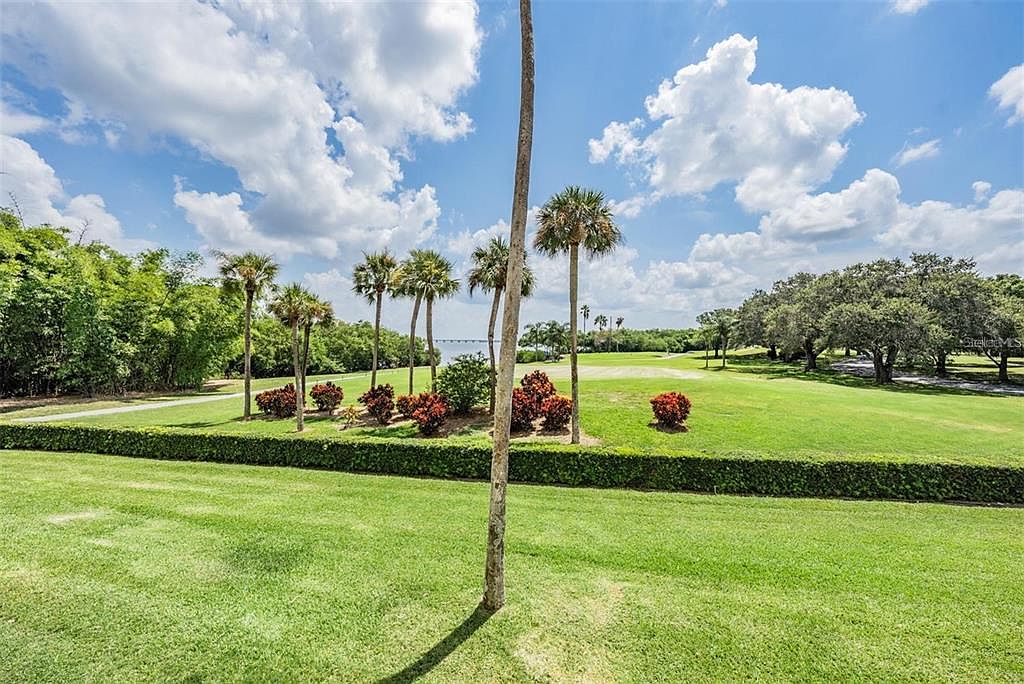 2616 Cove Cay Dr UNIT 203