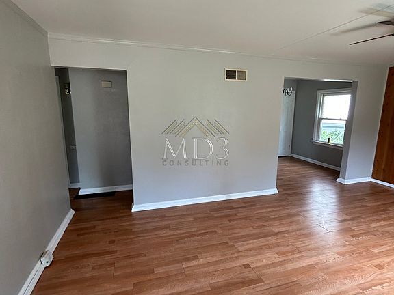 2nd image of 9749 Lilly Jean Dr