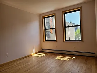 Rented by Matthew Gros-Werter, LREB 