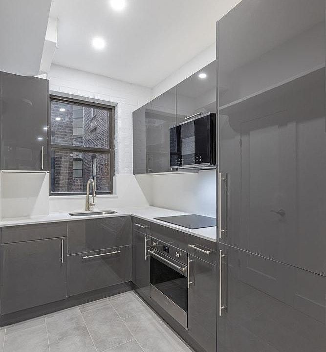 2nd image of 105 Macdougal St #35B
