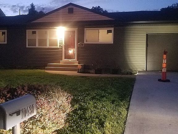 2nd image of 10431 Arthur Pl