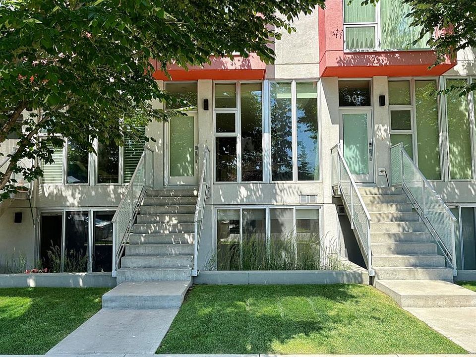 1st image of 1808 S 27th Ave SW #102