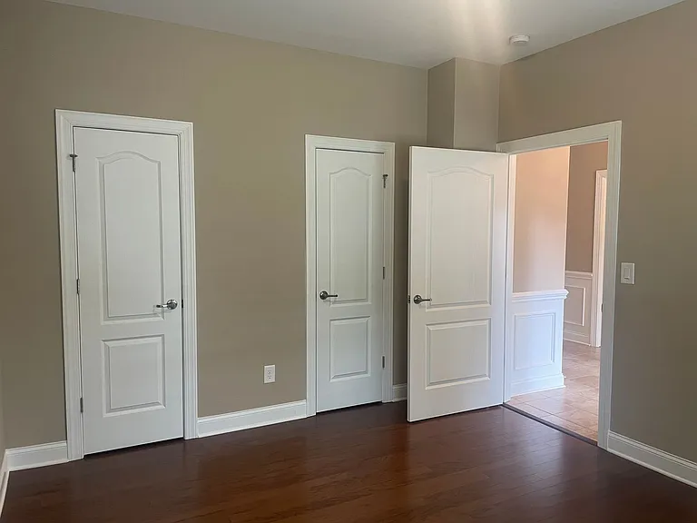 17725 Morehampton Ave — Photo 6