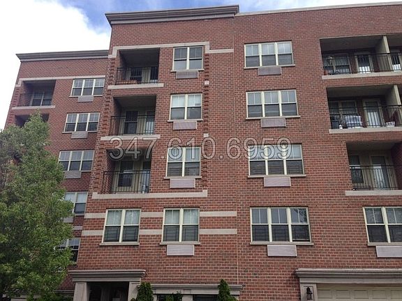 3rd image of 15 Calder Pl APT 3e