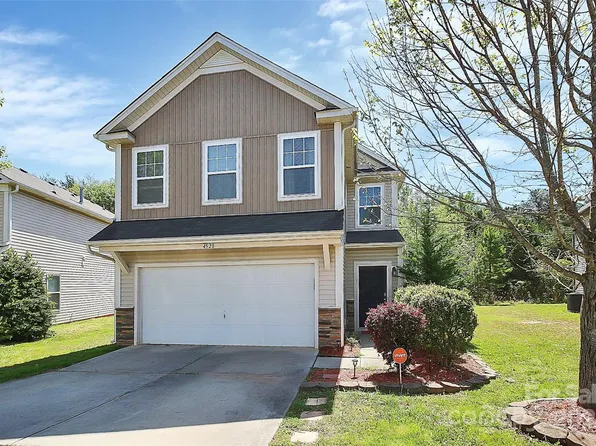 4528 Stone Mountain Dr, Gastonia, NC 28054