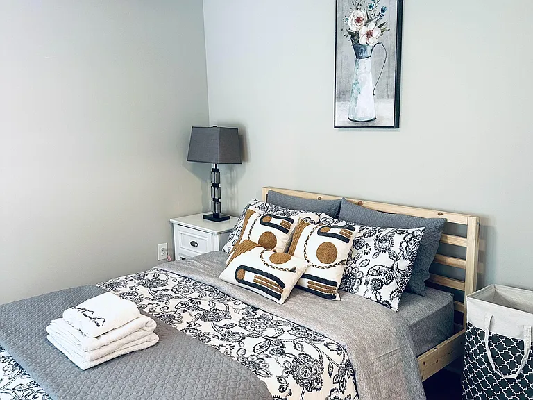 Laurel Wood Trl — Photo 2