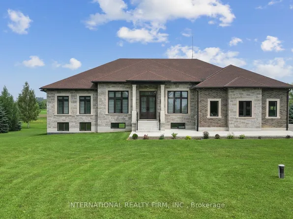 19769 Willoughby Rd, Caledon, ON L7K 1V9