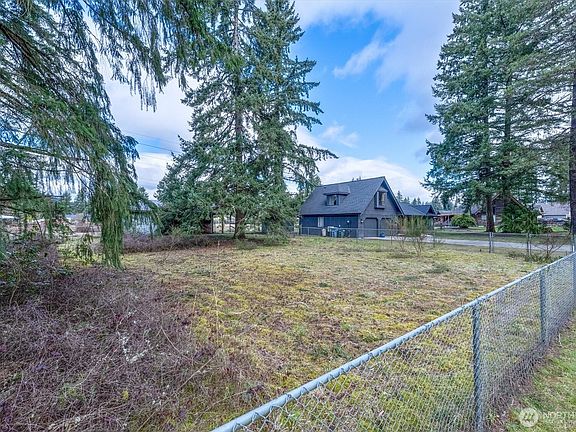 2nd image of 15026 74th Avenue E
