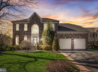 53 Brooks Rd, Moorestown, NJ 08057