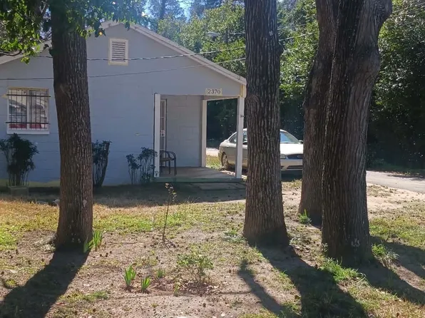 2370 Rogers Pl, Macon, GA 31204