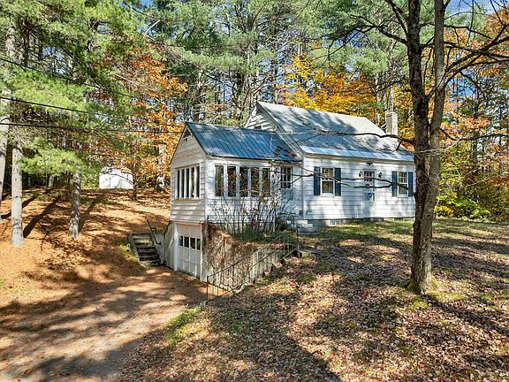 2nd image of 250 Bennington Road