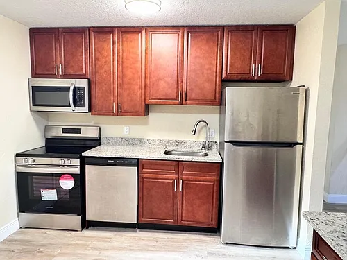 4875 Orlando Ave #B Photo 1 4875 Orlando Ave #B Photo 1
