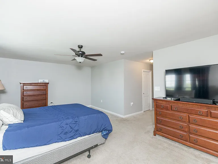 155 Schramm Loop — Photo 22