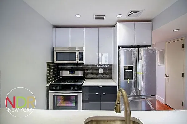 Rented by Next Door Realty NYC | media 2