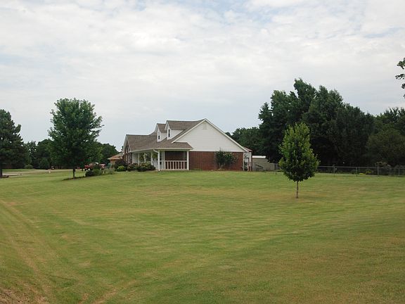 5th image of 4600 Sandy Oak Ln