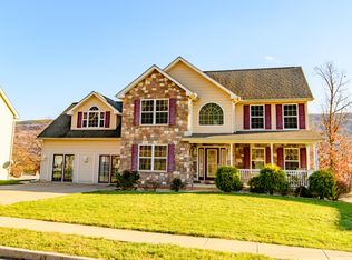 628 E Princeton Ave, Palmerton, PA 18071