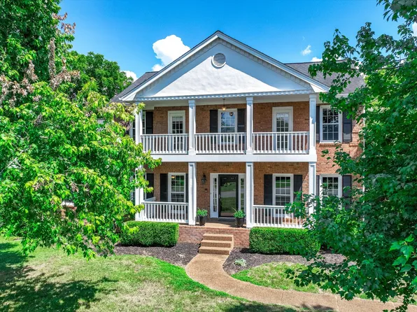 5522 W Shady Trl, Old Hickory, TN 37138