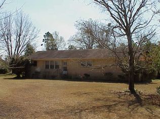 420 Michael Ct, Manning, SC 29102